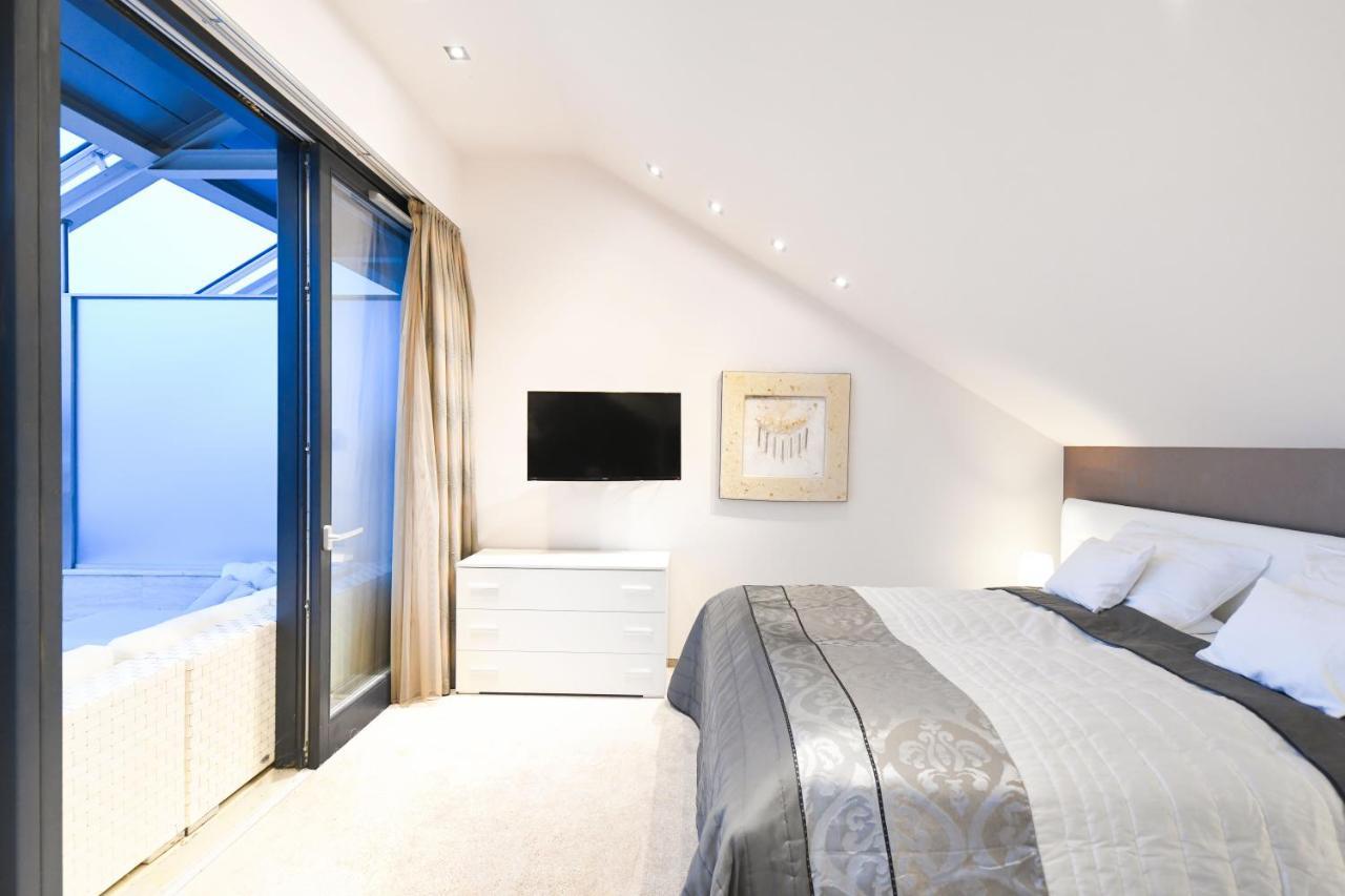 Villapark Luxury Apartman Balatonfuered Exterior foto